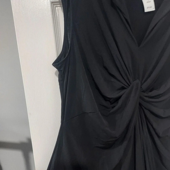 NWT Avenue Black Cap Sleeve Twist Front Faux Wrap Dress in Size 22/24 - Picture 6 of 8